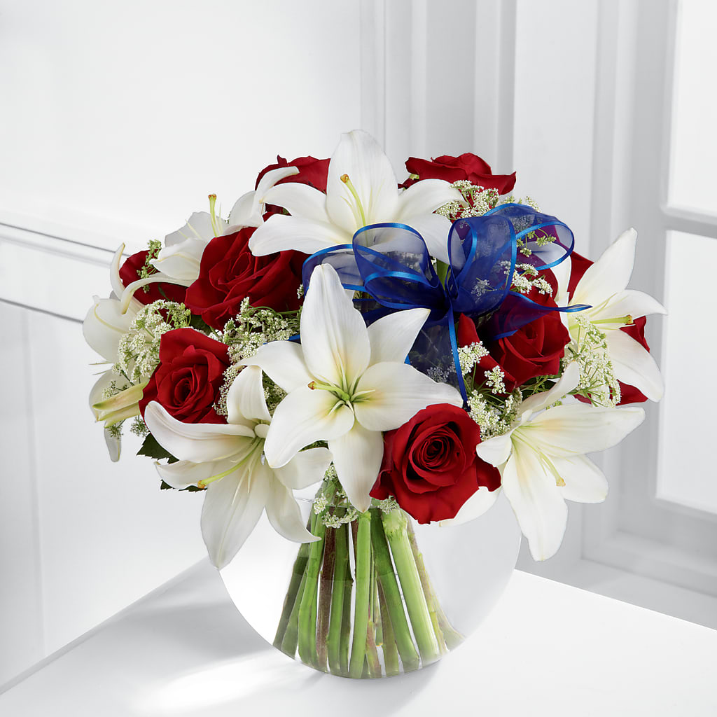 Independence Bouquet – Coach House Floral Inc, Canal Fulton OH
