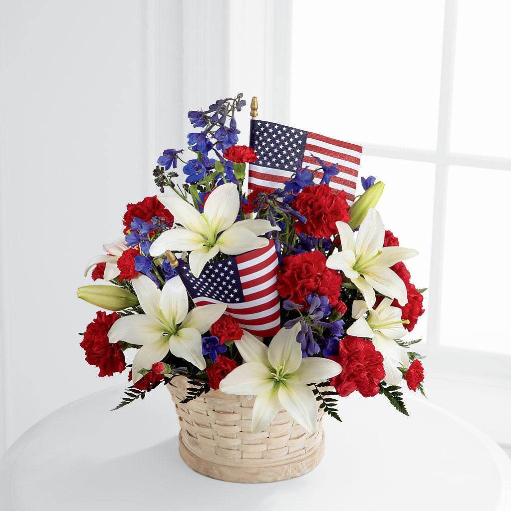 American Glory Bouquet – Coach House Floral Inc, Canal Fulton OH