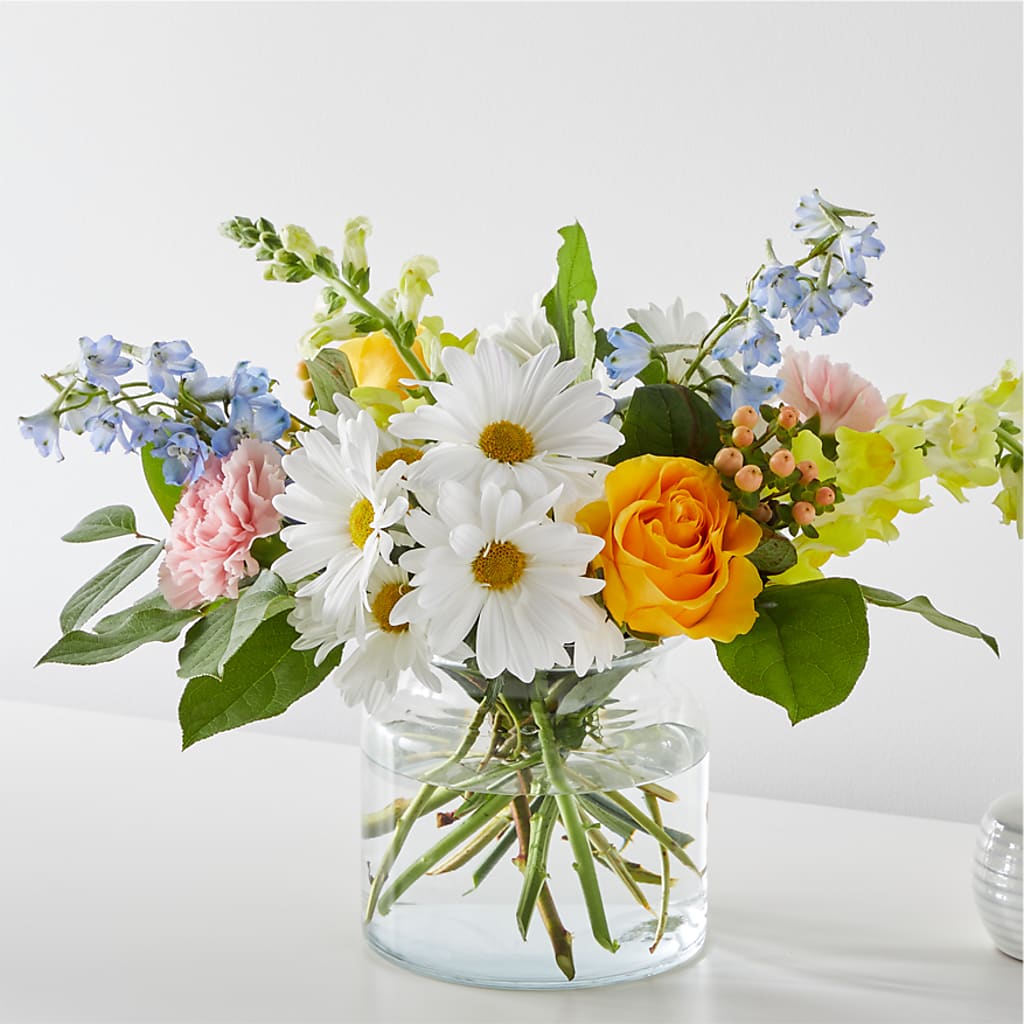 Sun Salutation Bouquet – Coach House Floral Inc, Canal Fulton OH