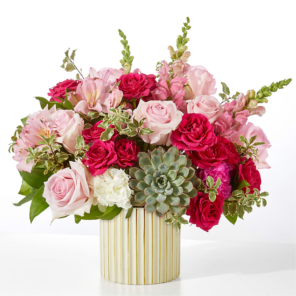 Magenta Musings Bouquet – Coach House Floral Inc, Canal Fulton OH
