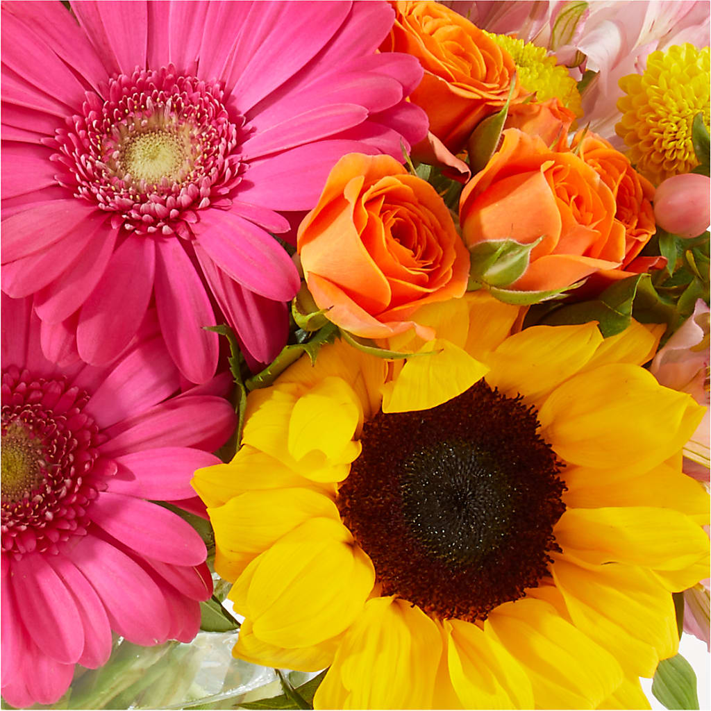 Florist Original Mixed Bouquet – Coach House Floral Inc, Canal Fulton OH