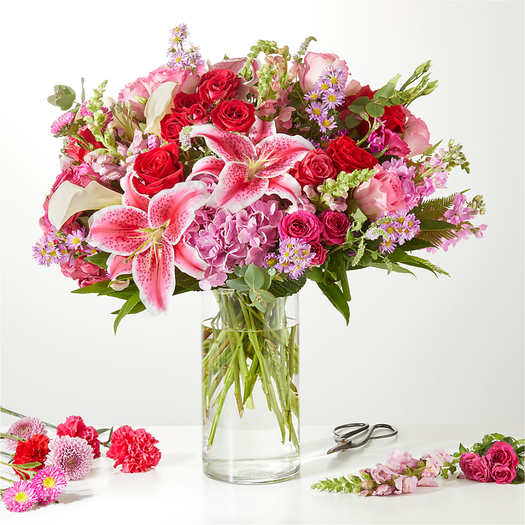 Swooning Over You - A Luxury Florist Original – Coach House Floral Inc, Canal Fulton OH