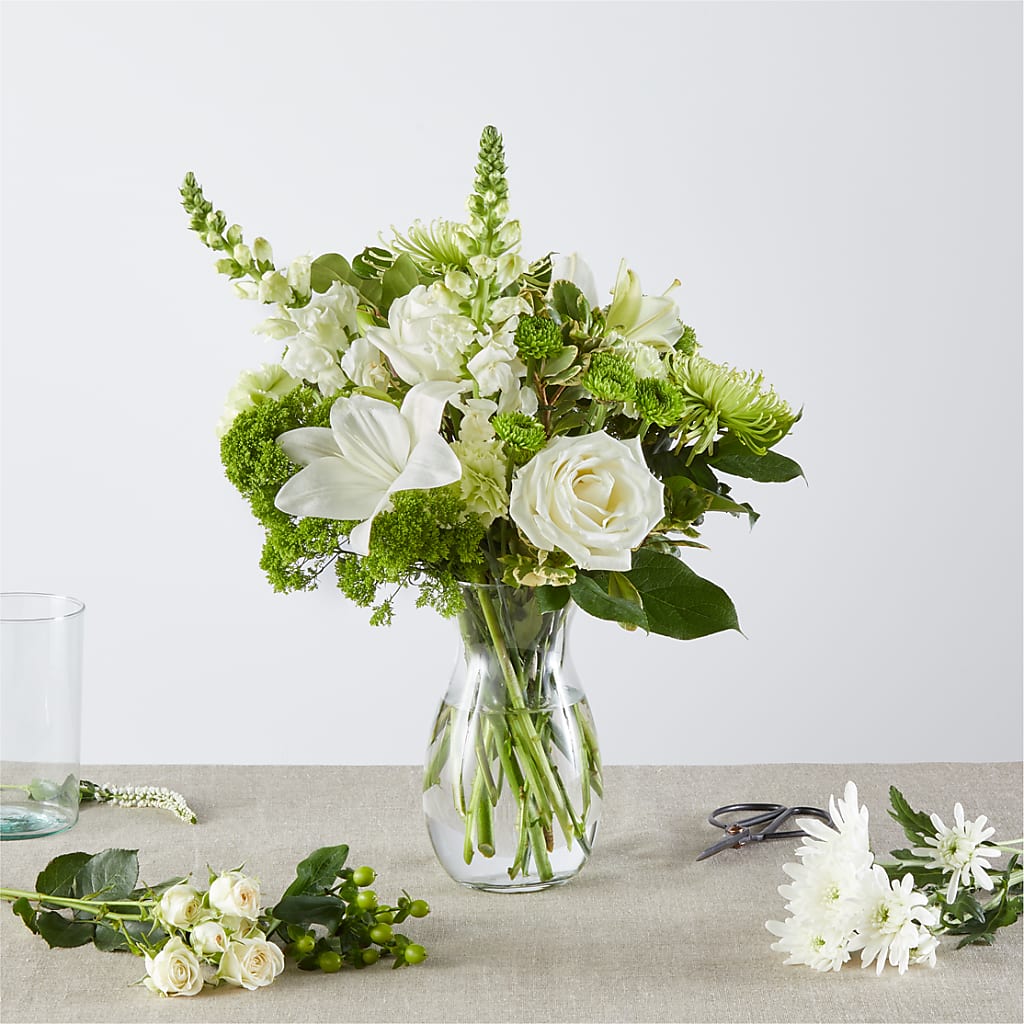 Irish Garden - A Florist Original – Coach House Floral Inc, Canal Fulton OH