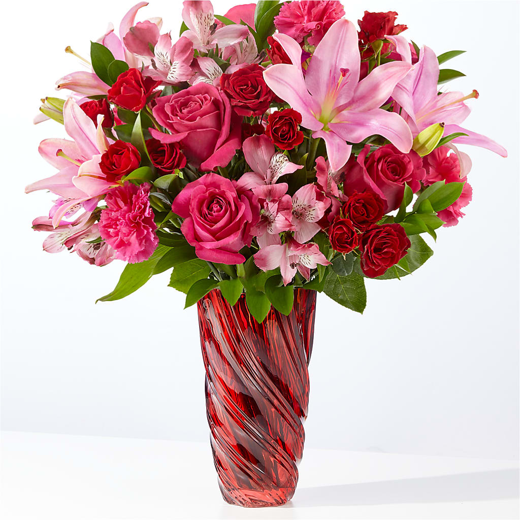 In Love Bouquet with Luxe Swirl Vase – Coach House Floral Inc, Canal Fulton OH
