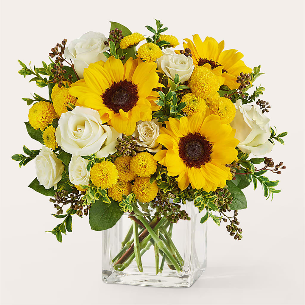 Luminous Morning Bouquet – Coach House Floral Inc, Canal Fulton OH