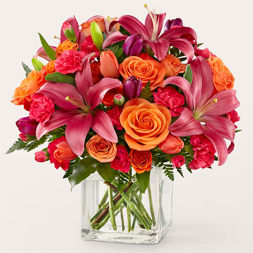 Lucky Lily Bouquet – Coach House Floral Inc, Canal Fulton OH
