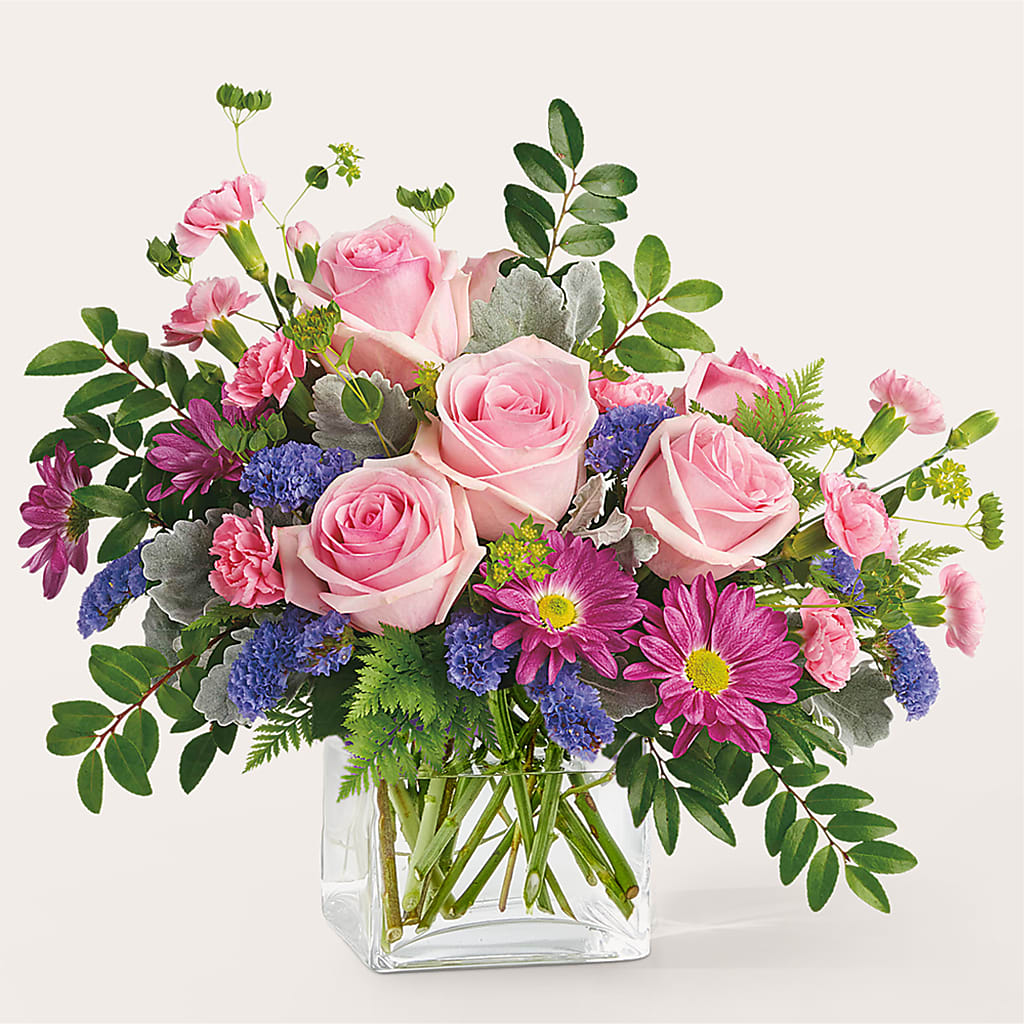 Starlet Bouquet – Coach House Floral Inc, Canal Fulton OH