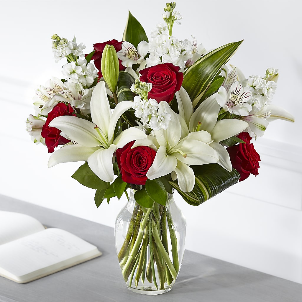 Loving Respect Bouquet – Coach House Floral Inc, Canal Fulton OH