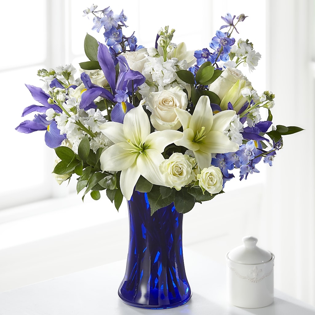Calming Comfort Bouquet – Coach House Floral Inc, Canal Fulton OH