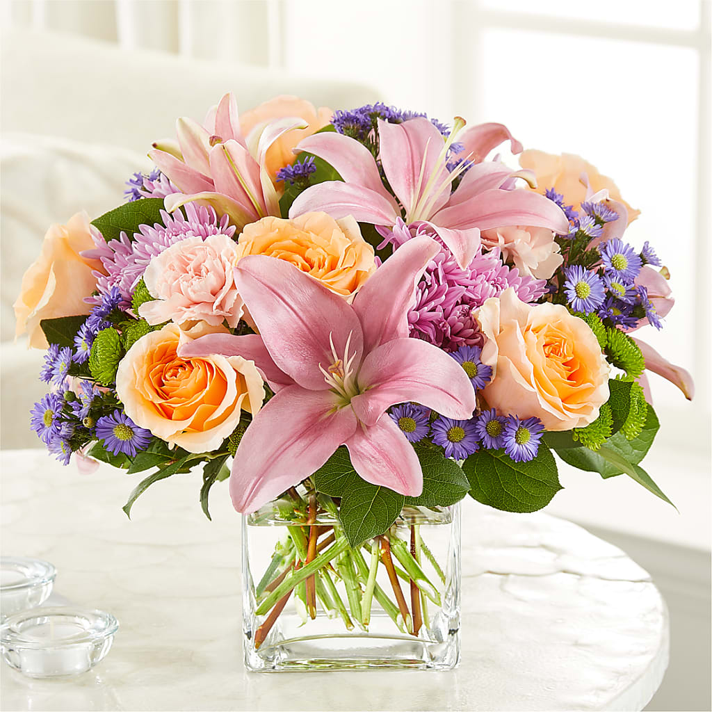 Delicate Details Bouquet – Coach House Floral Inc, Canal Fulton OH