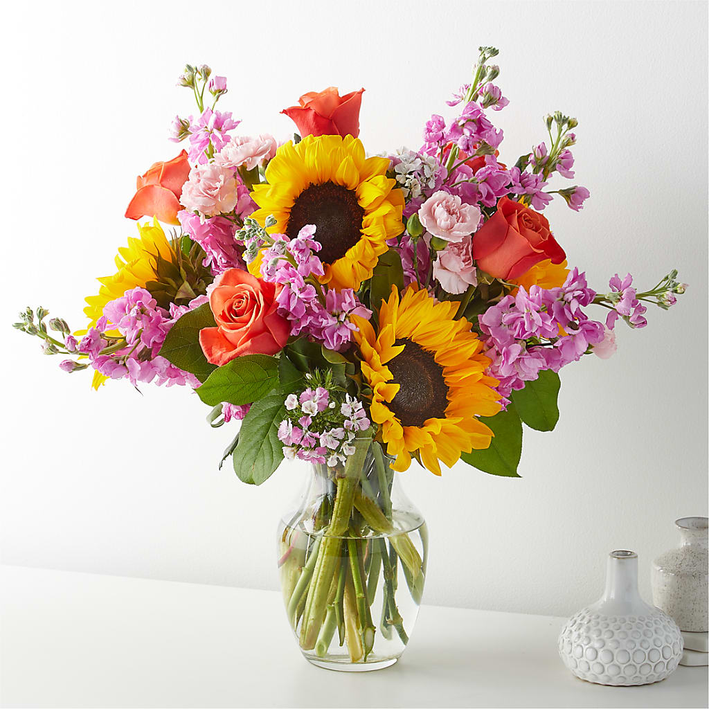 Yellow Brick Road Bouquet – Coach House Floral Inc, Canal Fulton OH