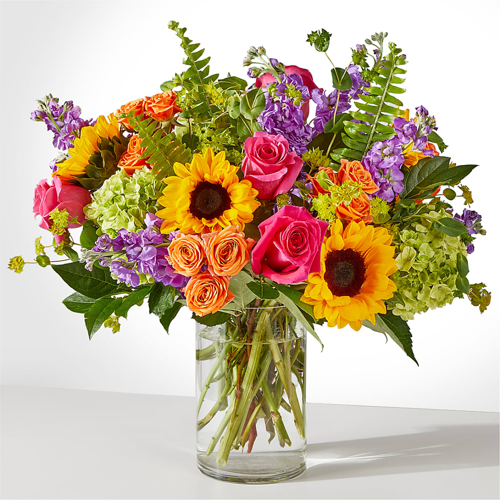 Vibrant Greetings Bouquet – Coach House Floral Inc, Canal Fulton OH