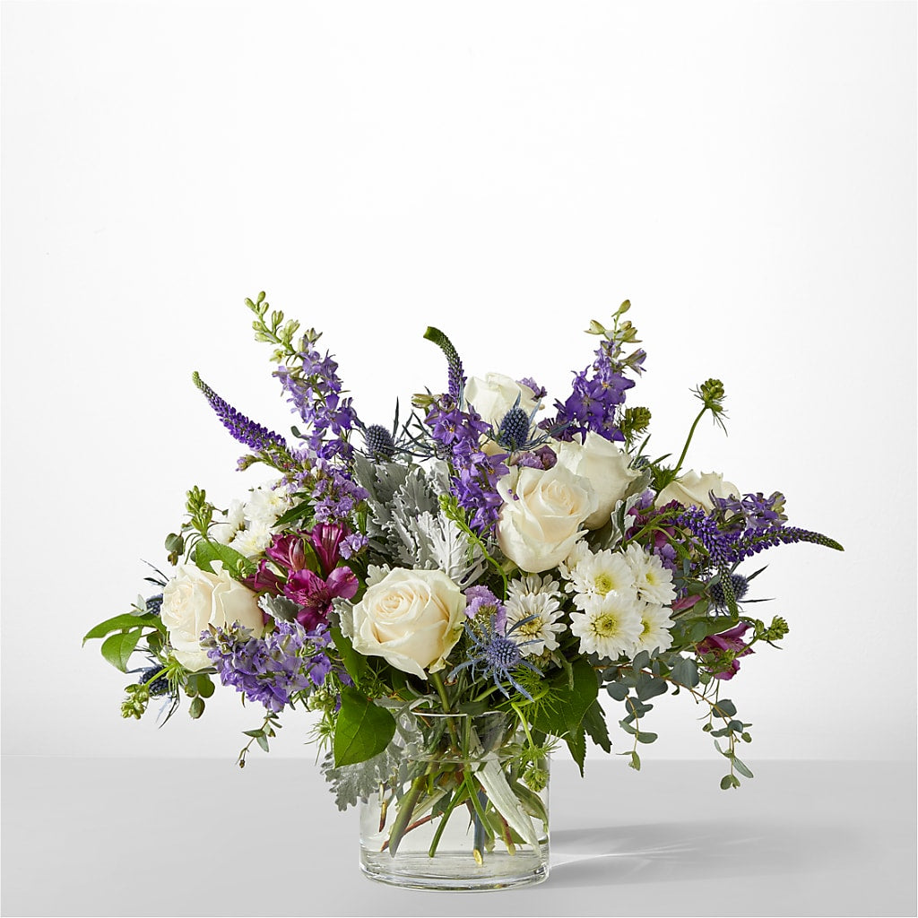 Shooting Star Bouquet – Coach House Floral Inc, Canal Fulton OH