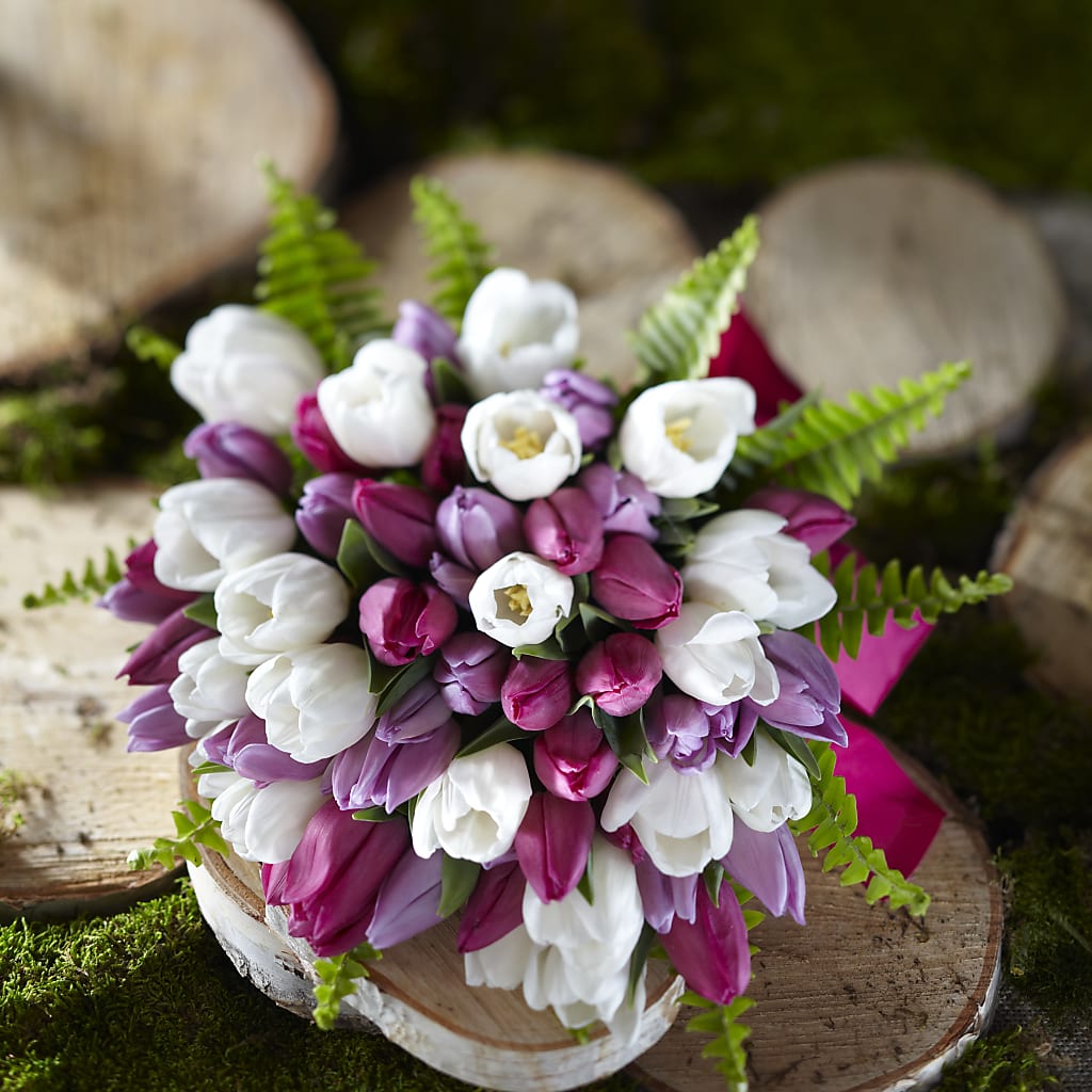 Steal My Heart Bouquet – Coach House Floral Inc, Canal Fulton OH