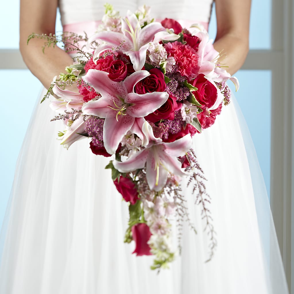 Lily & Rose Bouquet – Coach House Floral Inc, Canal Fulton OH