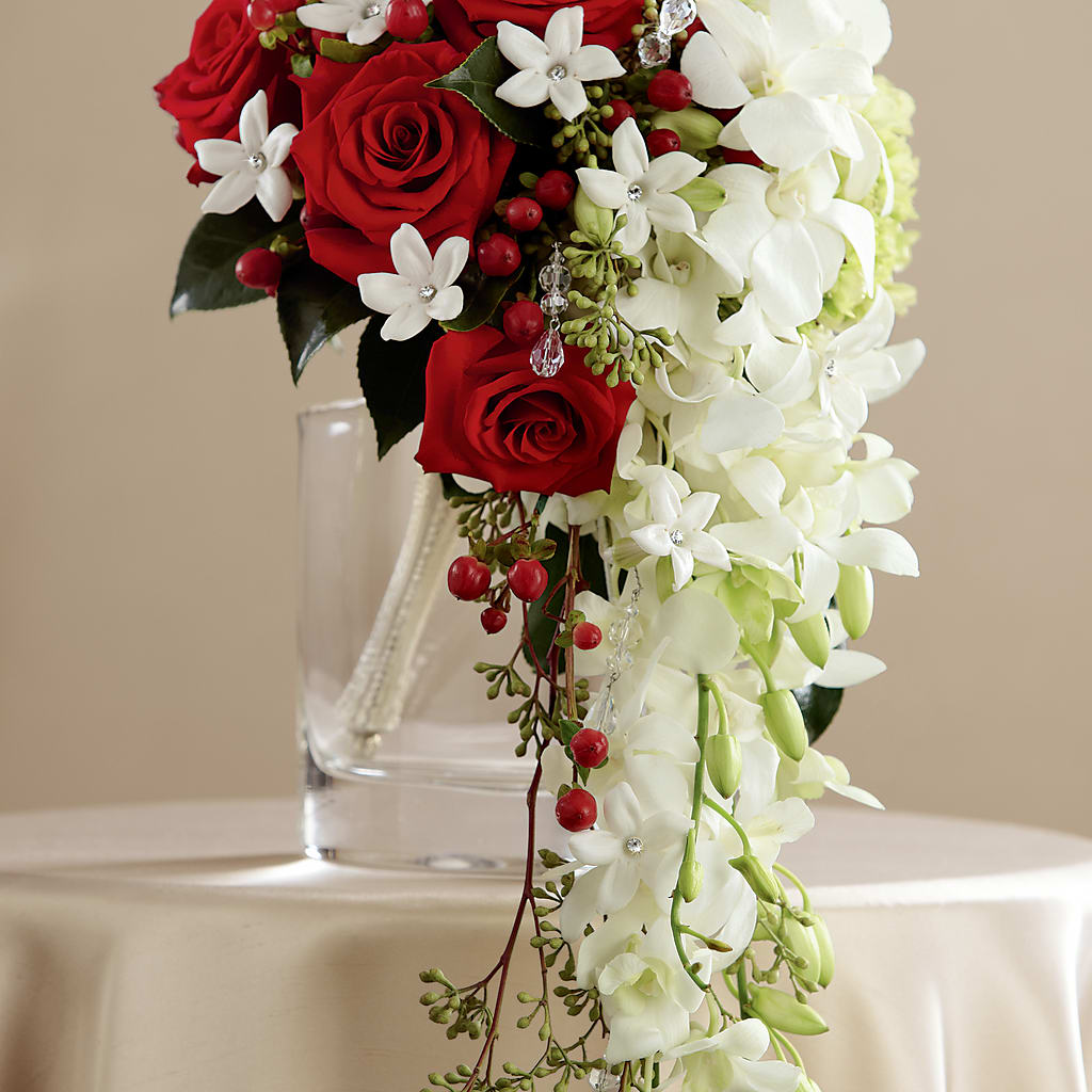 Here Comes the Bride Bouquet – Coach House Floral Inc, Canal Fulton OH